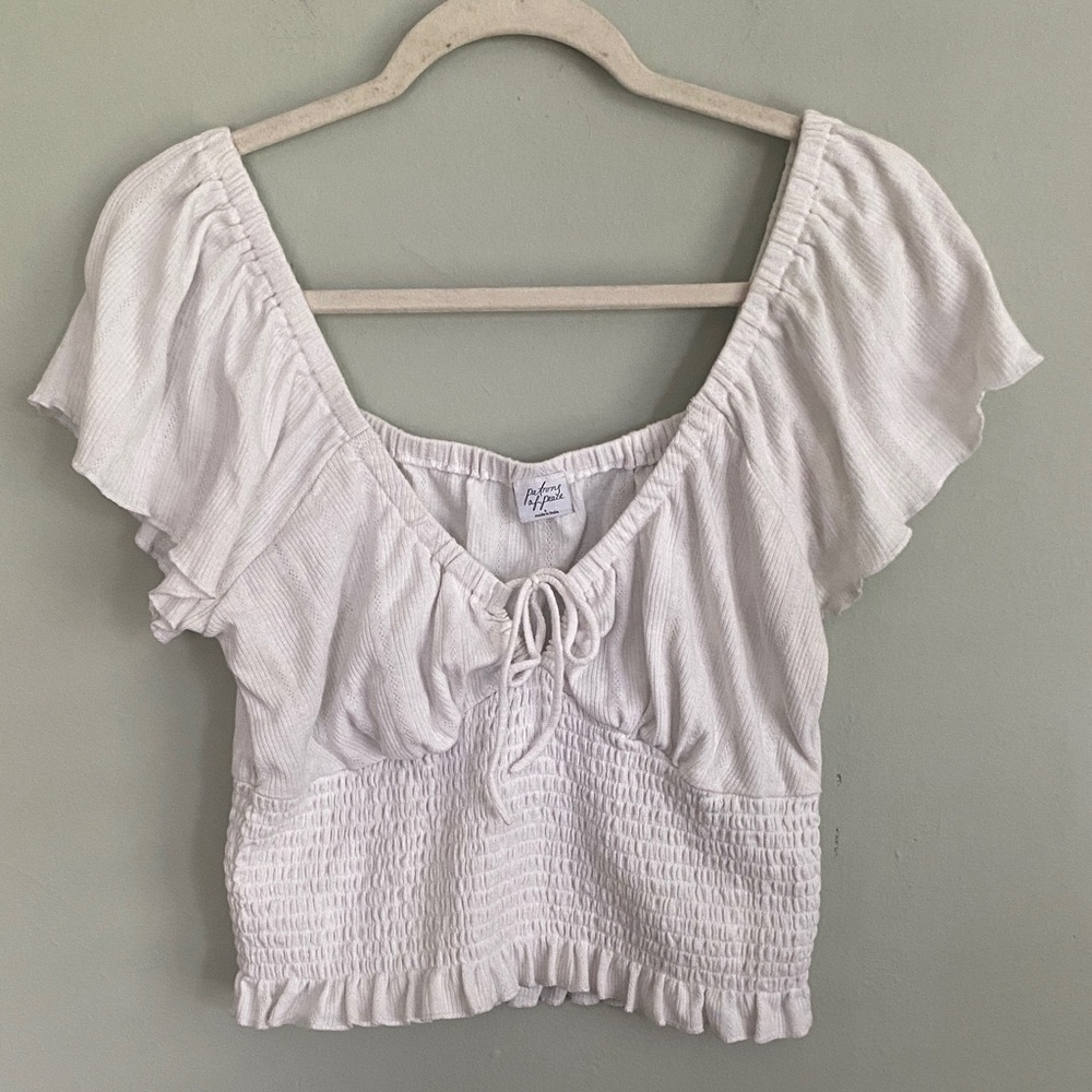 Patrons of Peace Women’s White Ruffled Blouse Top Shirt Size Large